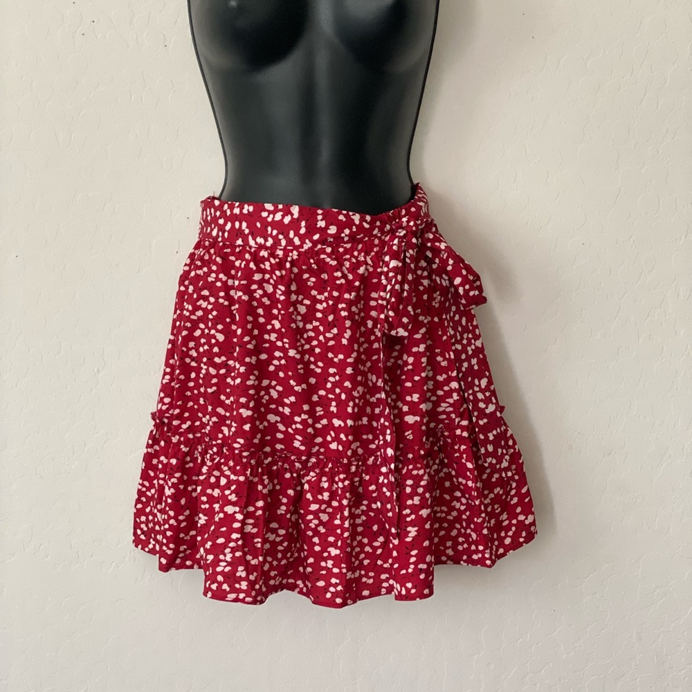 Ditsy Floral Print Belted Skirt